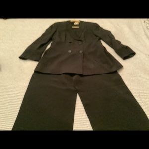 Armani Collezioni Black Women’s Suit